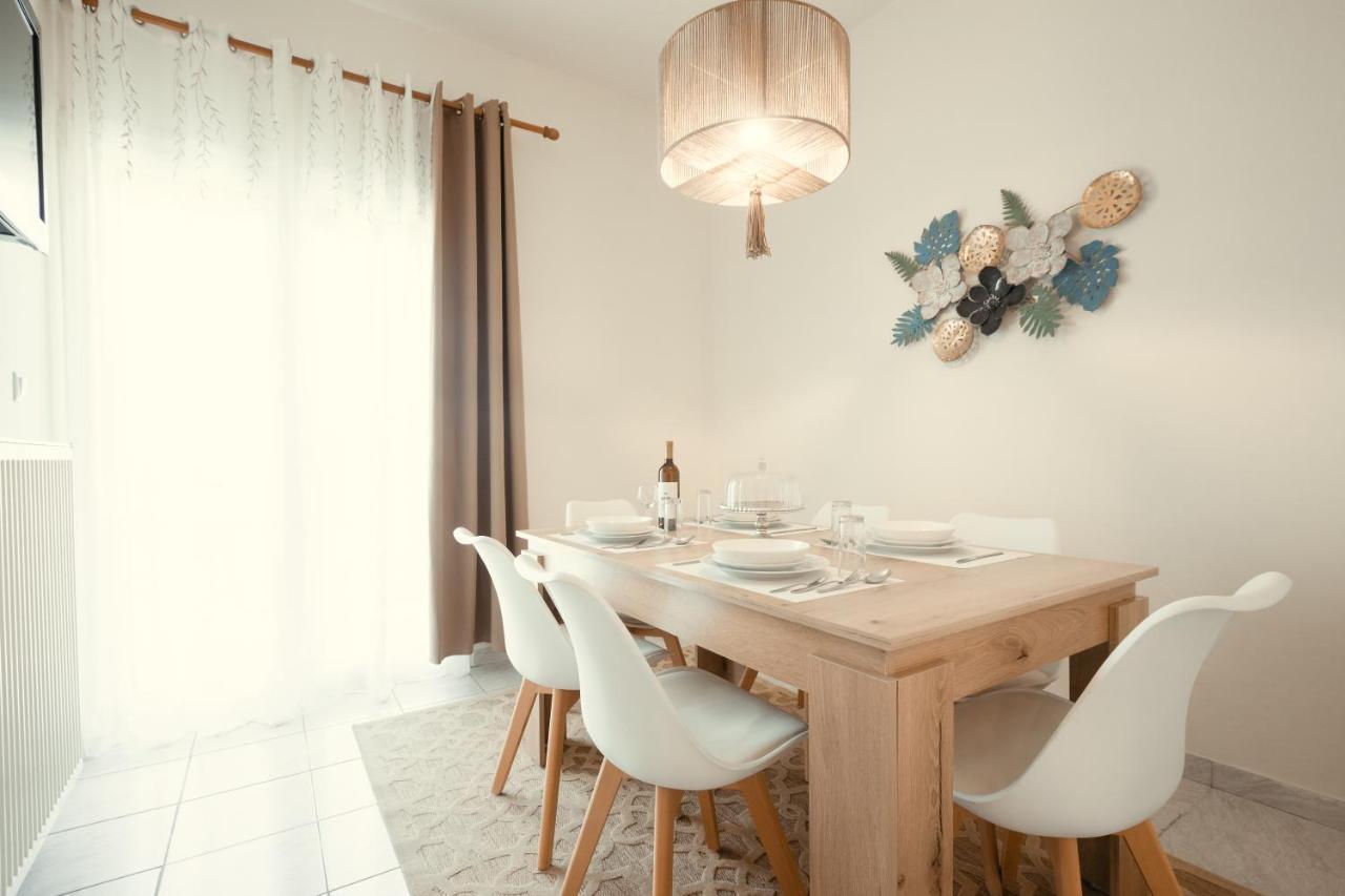 Bay View Apartment ลีเมนาส ภายนอก รูปภาพ