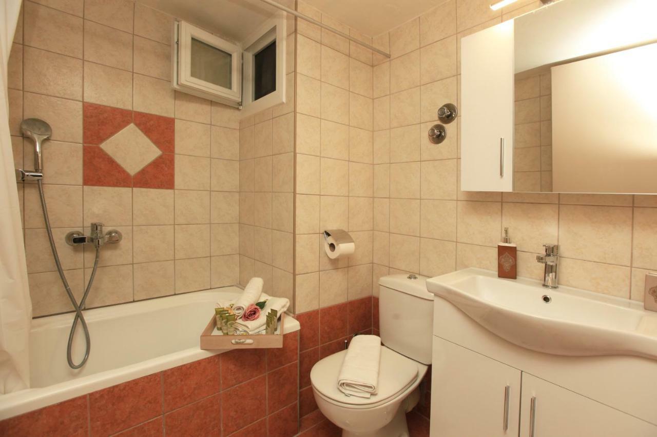 Bay View Apartment ลีเมนาส ภายนอก รูปภาพ